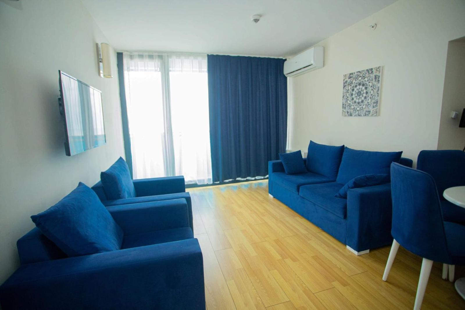 Suites Orbi City Aparthotel Batumi Exterior photo